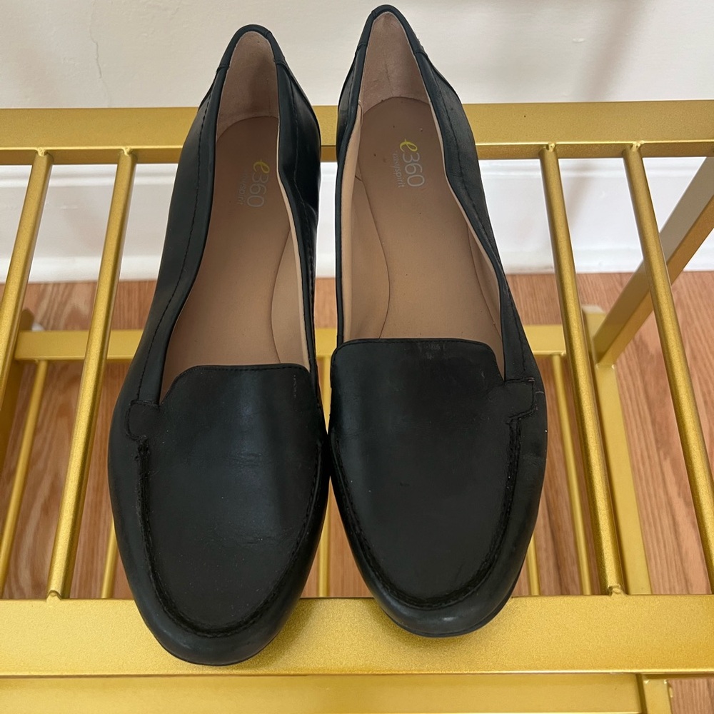 EasySpirit Black Leather Loafers